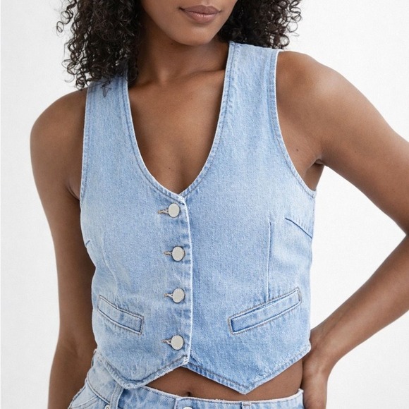 ROLLA'S Jackets & Blazers - Rollas Dallas‎ Women's Large Light Wash Denim Vest Cropped Button Front Y2K